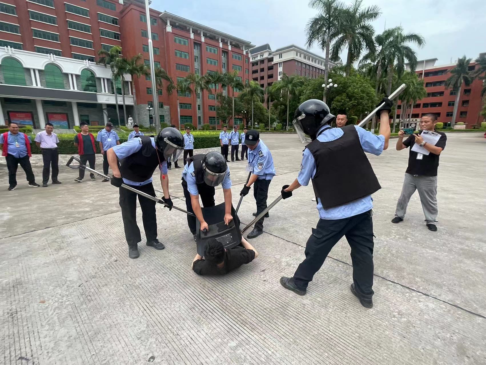 f9f5090ded54f94c825ad75b7db1a15