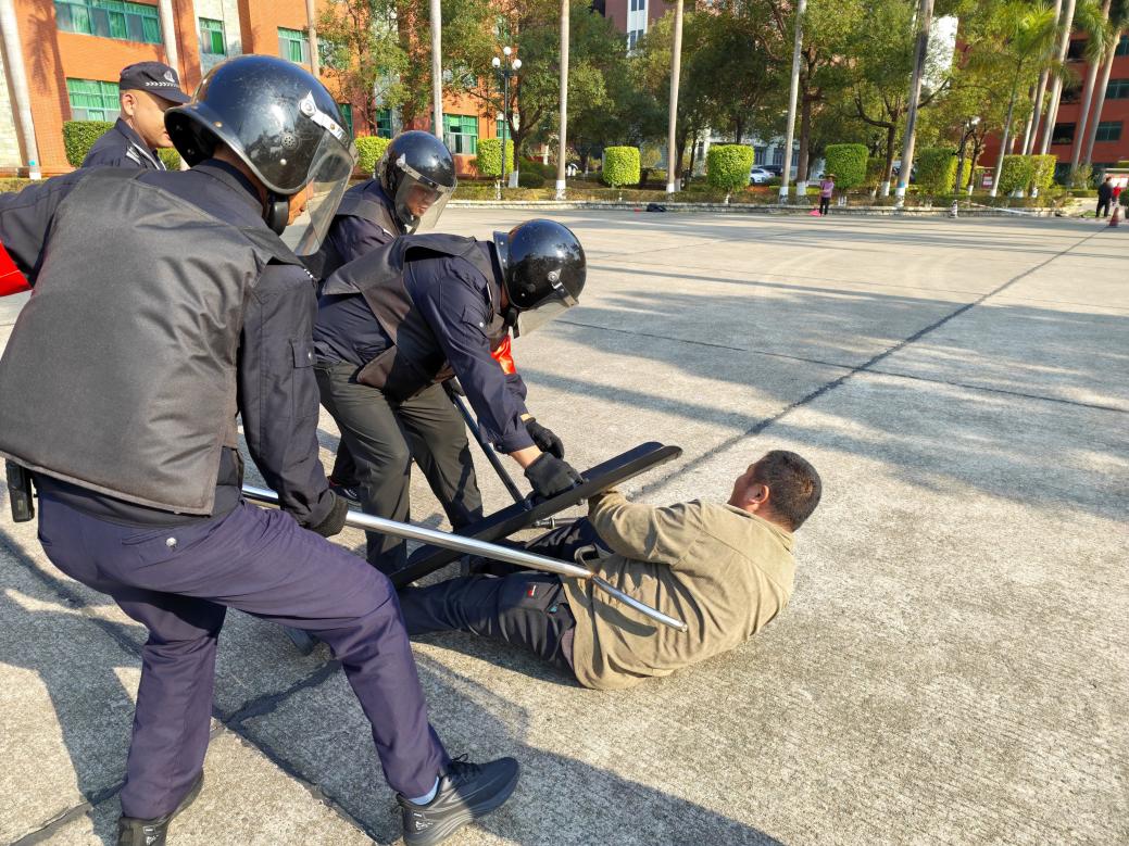 6c471041de6d3eb475a660a83e684858