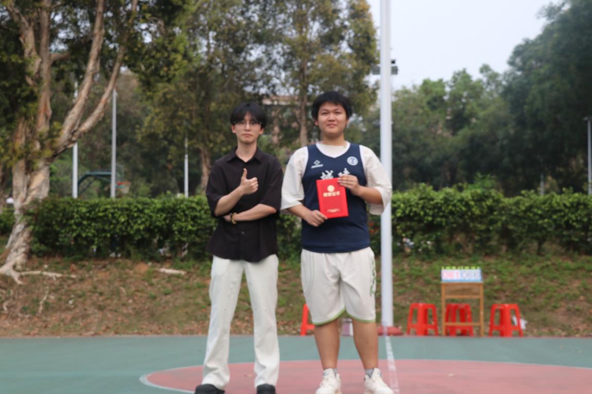 e215169a3a7e9b14260b7b7f442be04c_