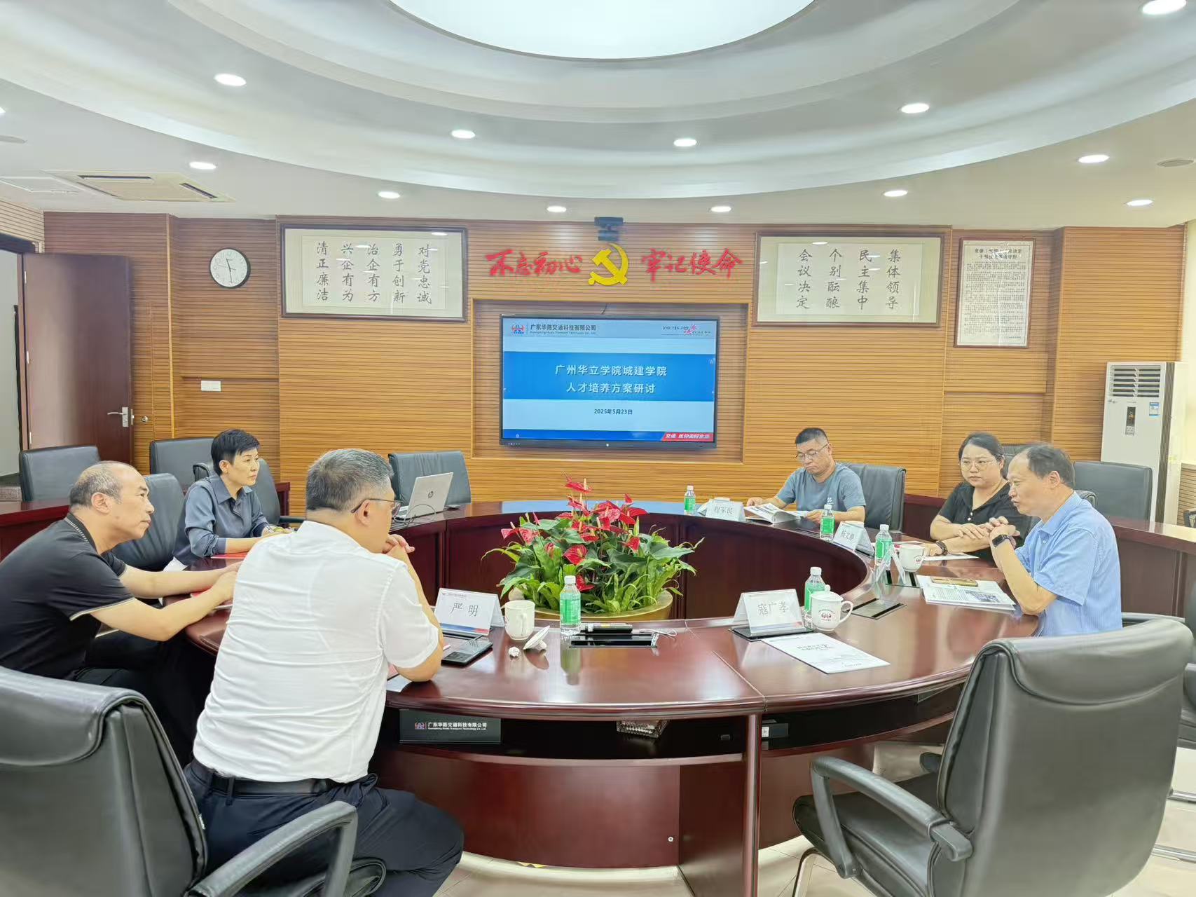 dec45f2477275390ca39863128516f15