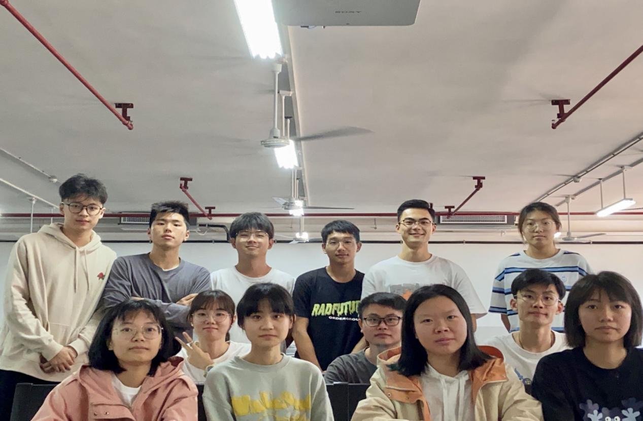 a6982556b4c2d5bcbdd830c75562fb0