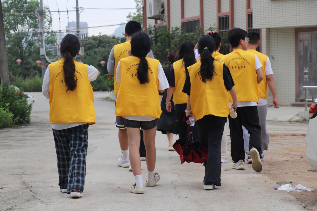 f1003e417e5a01a8676c88ee09c5386