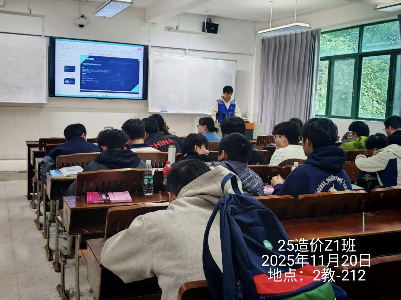 C:/Users/Yibo/Documents/xwechat_files/wxid_rem00240p0xy22_8249/temp/RWTemp/2025-11/b56750f5a9b47e7ed562e6ed2267d871.jpgb56750f5a9b47e7ed562e6ed2267d871