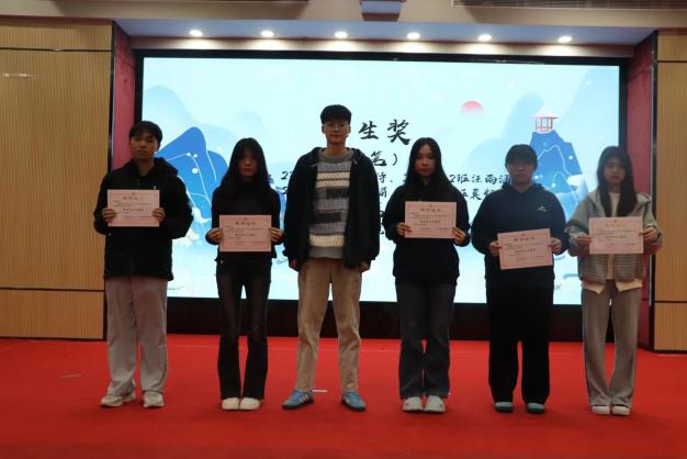 0f7d1c49f69a1b3d6a0b2997d295619b