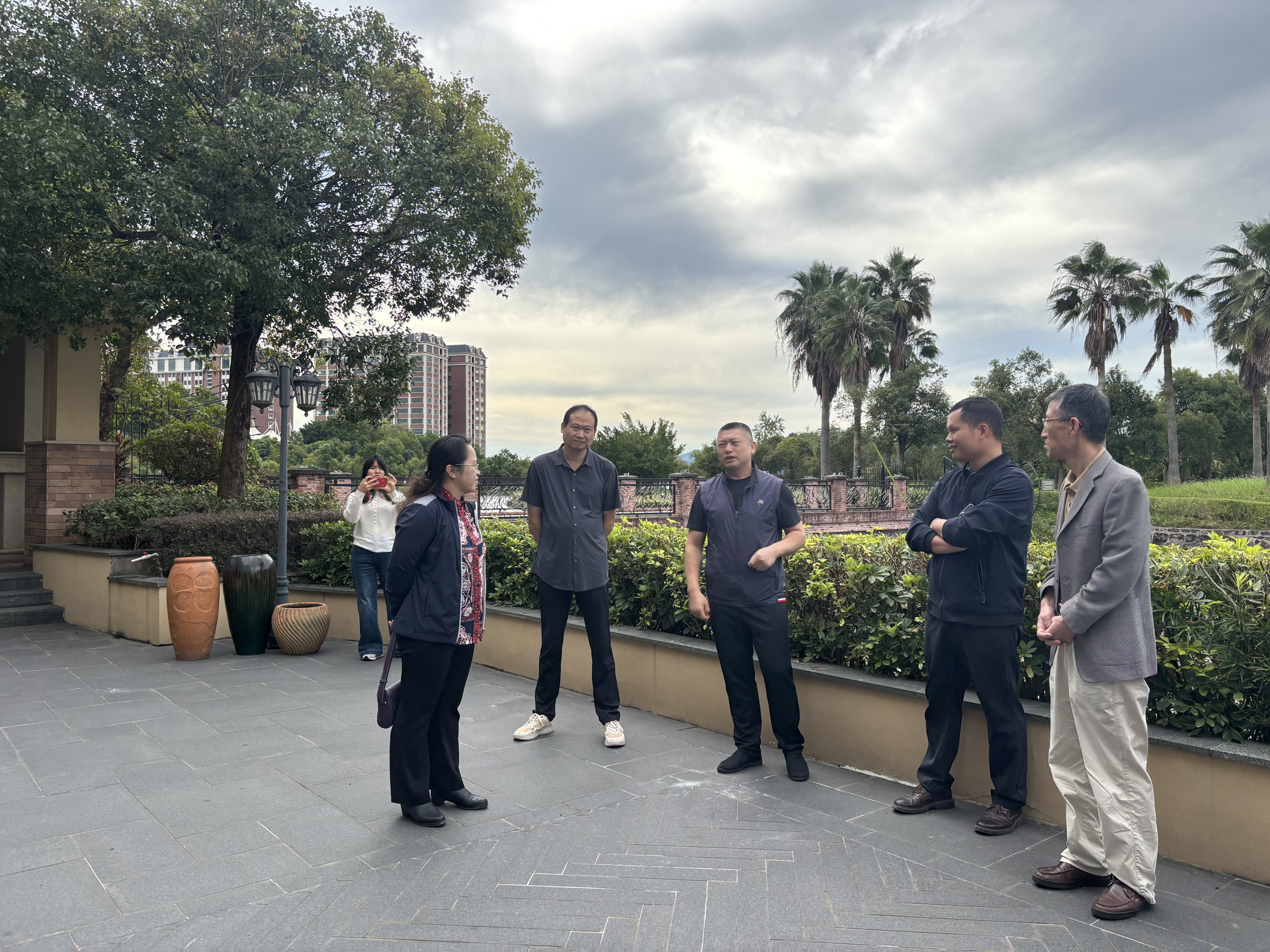 图1 走访产教融合项目基地