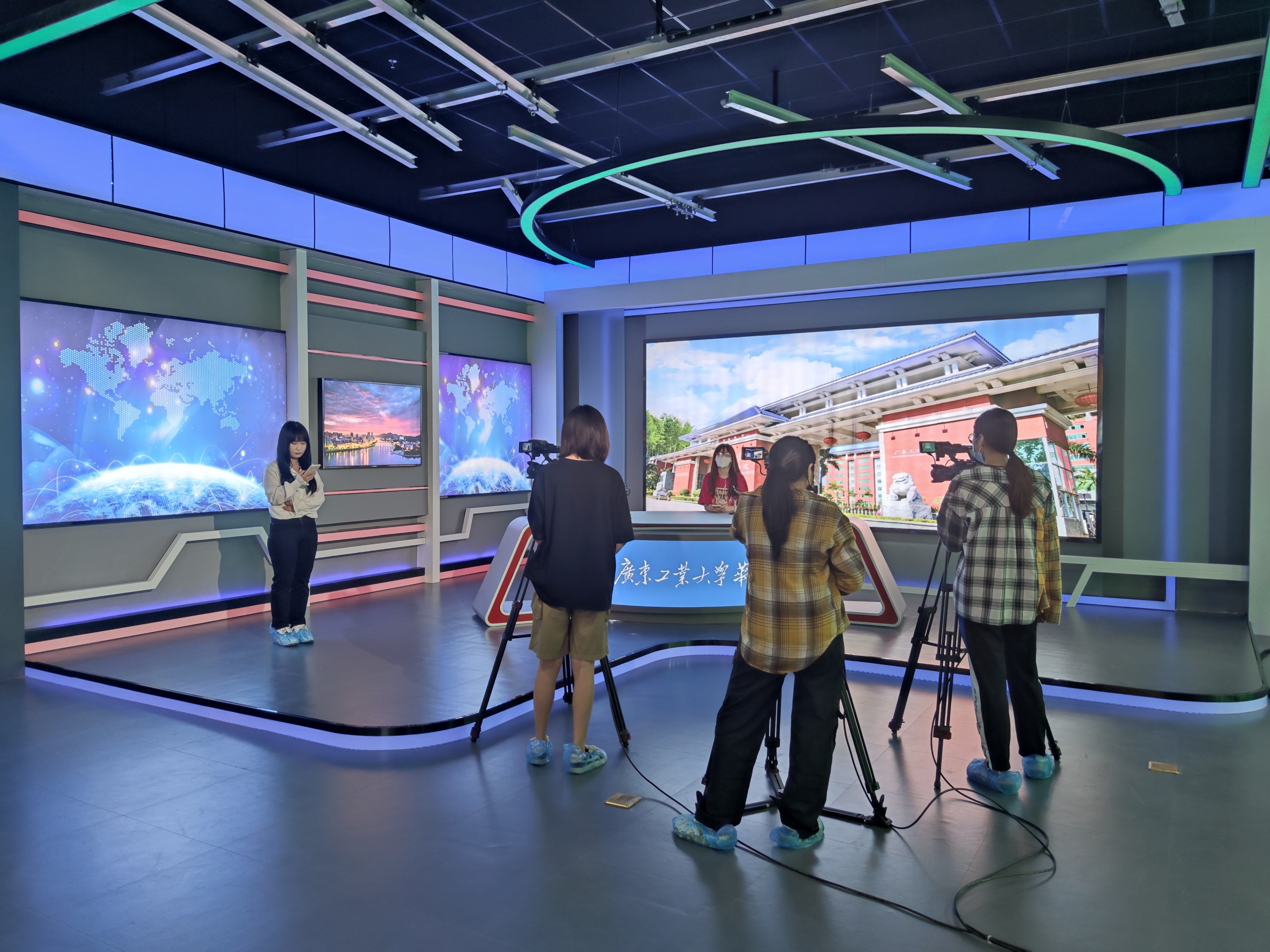 电视栏目制作 &nbsp;课程