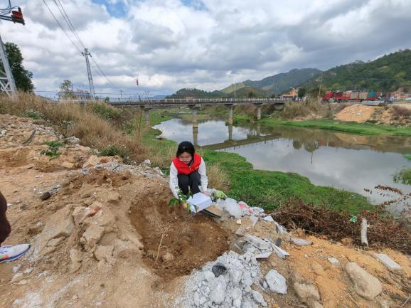 5f0a9a14749945e54184cac1519404f