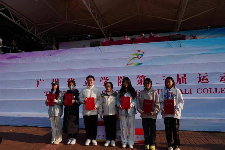 a82e252632b9bd2d7e3feb7b15a487f