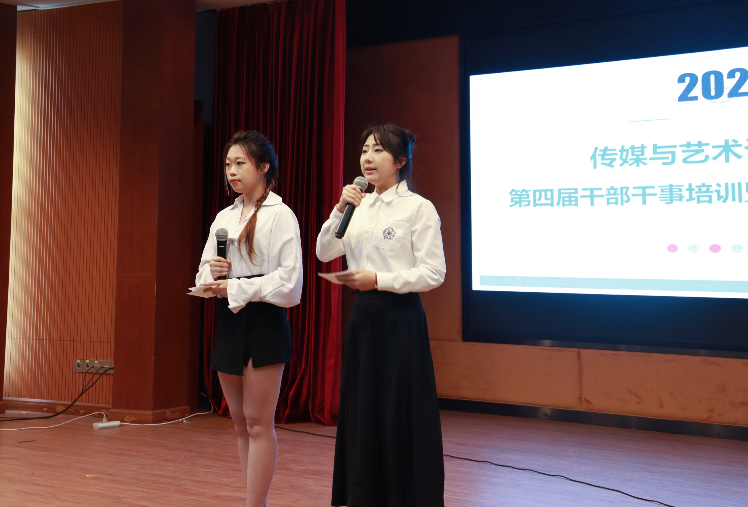 图示, 示意图

中度可信度描述已自动生成:ver1