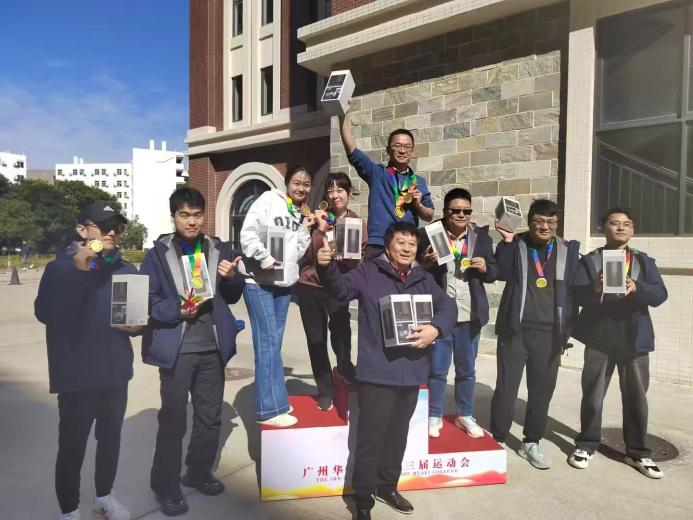 cc4ce075708e87741df38d95a179d94