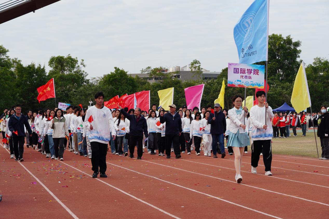 47784364fa7ee24f94e0357aba7ad46