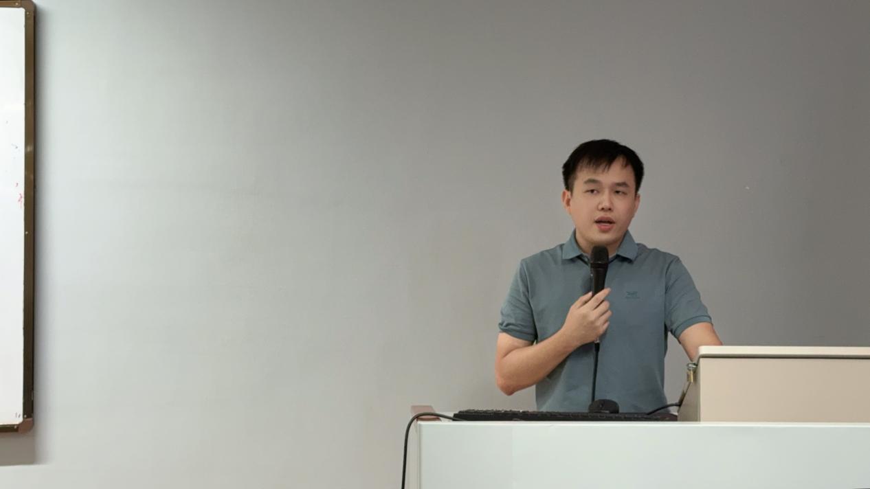 2e283203-2b57-4efb-9837-c3986c64dc67