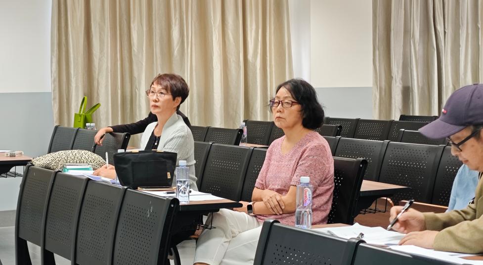 7066d5886bbaf52d2528c65c7ba8554e