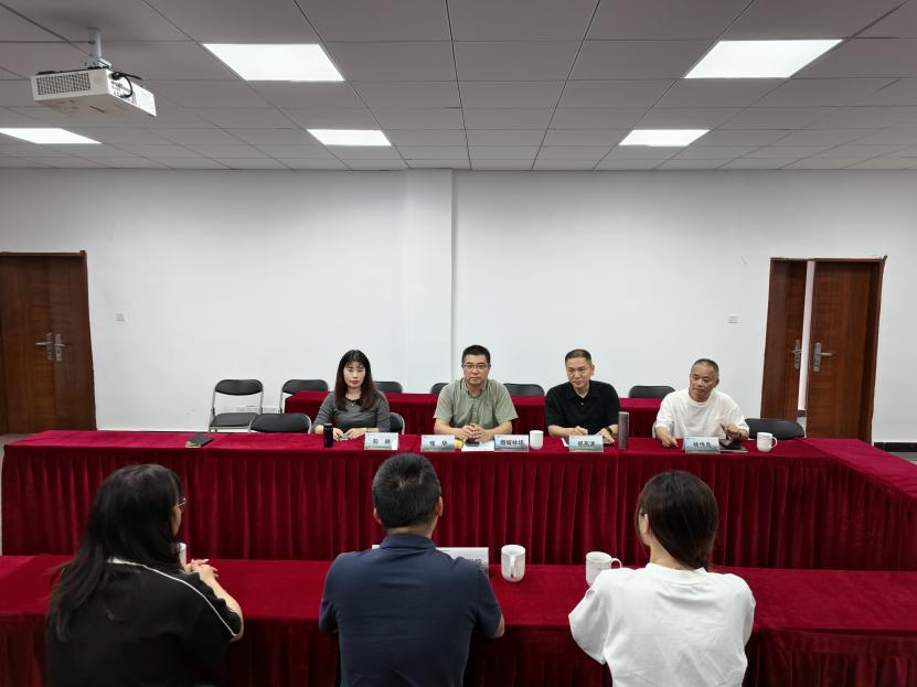 6ff2542634d941153eb8b17a04c08e36