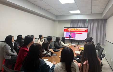 计划财务处“宪法晨读”主题活动