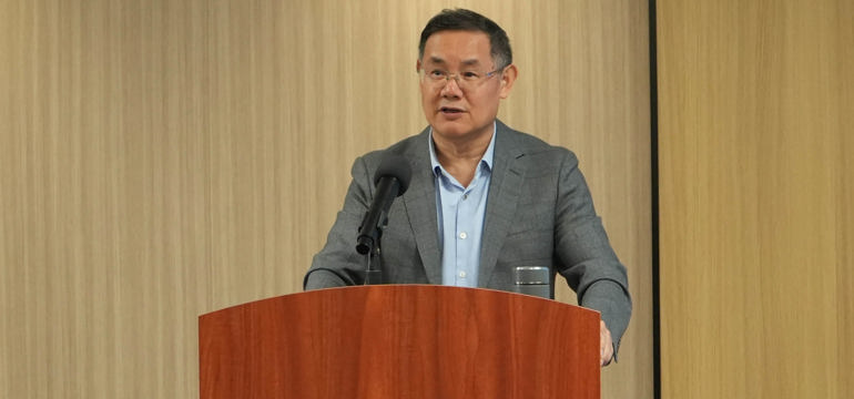 聚焦学科建设 赋能高质量发展 —— 吴业春教授莅临我校开展专题讲座