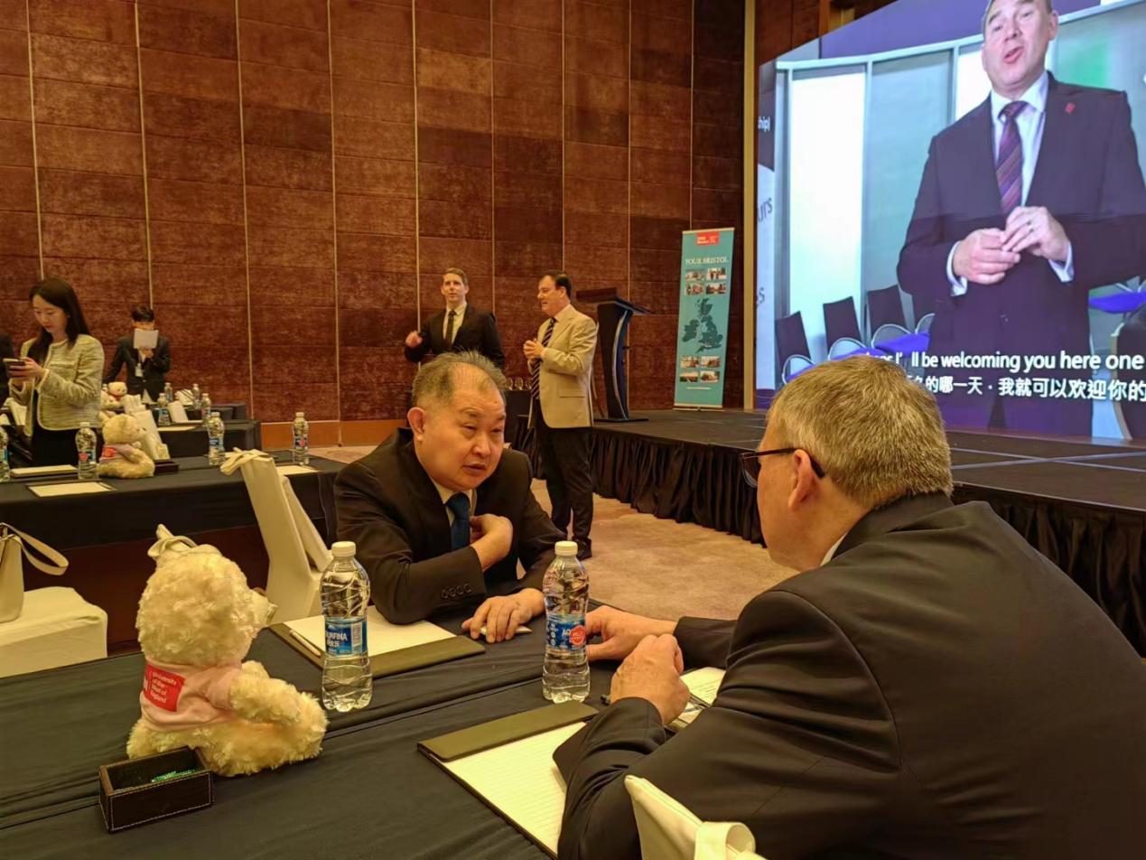 f680d1d462c9e59461a92b2be30f98e