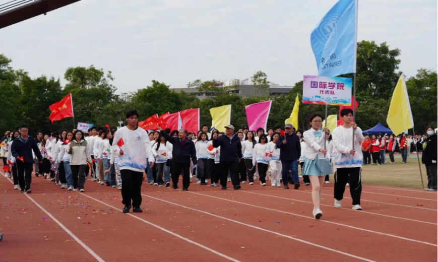 2024-12-25 15:09:44.980000