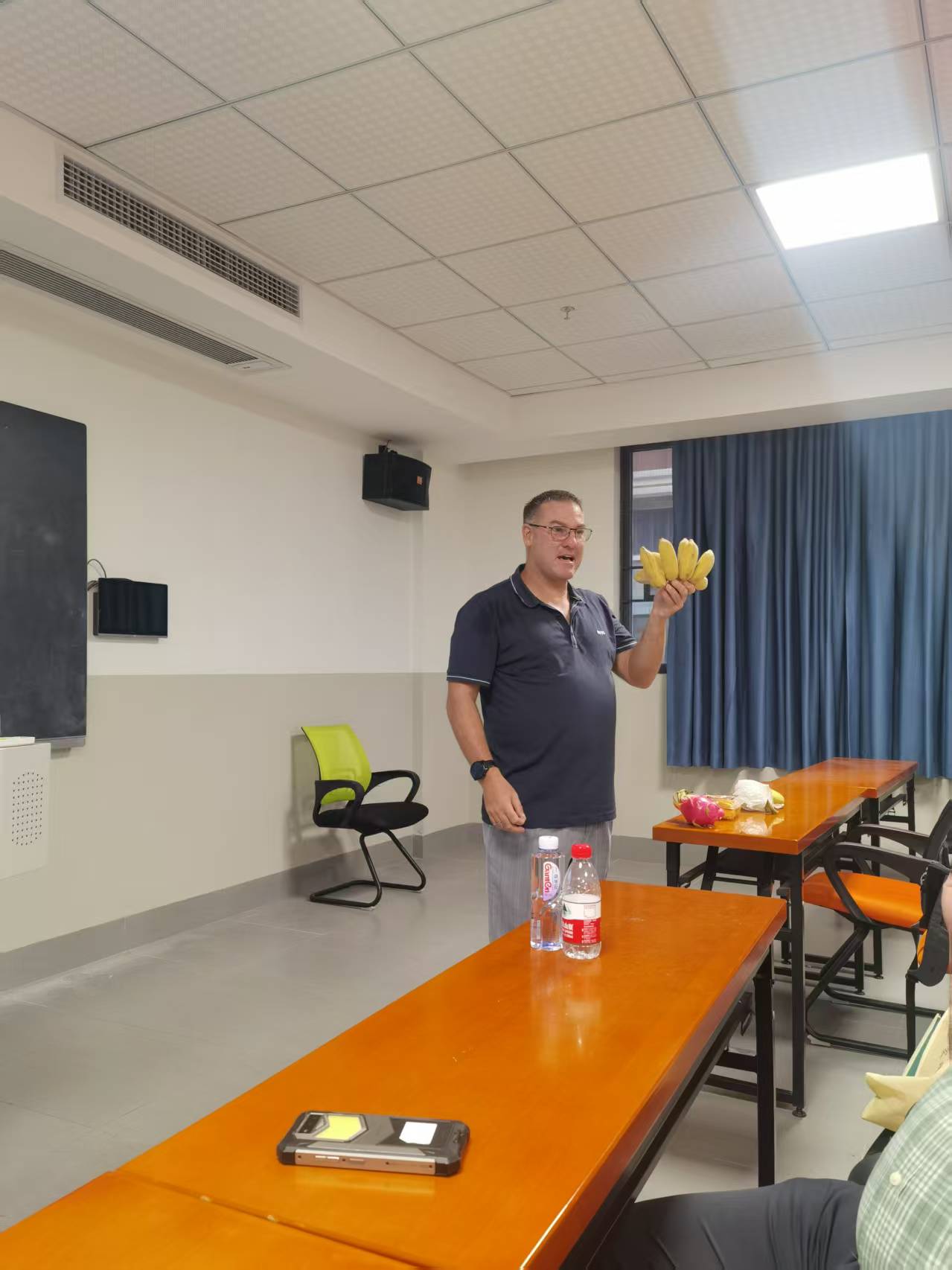 D:\用户目录\我的文档\WeChat Files\wxid_mgzr1l2fudxr22\FileStorage\Temp\b569ca0c47573b2eb8503d26595374b.jpg