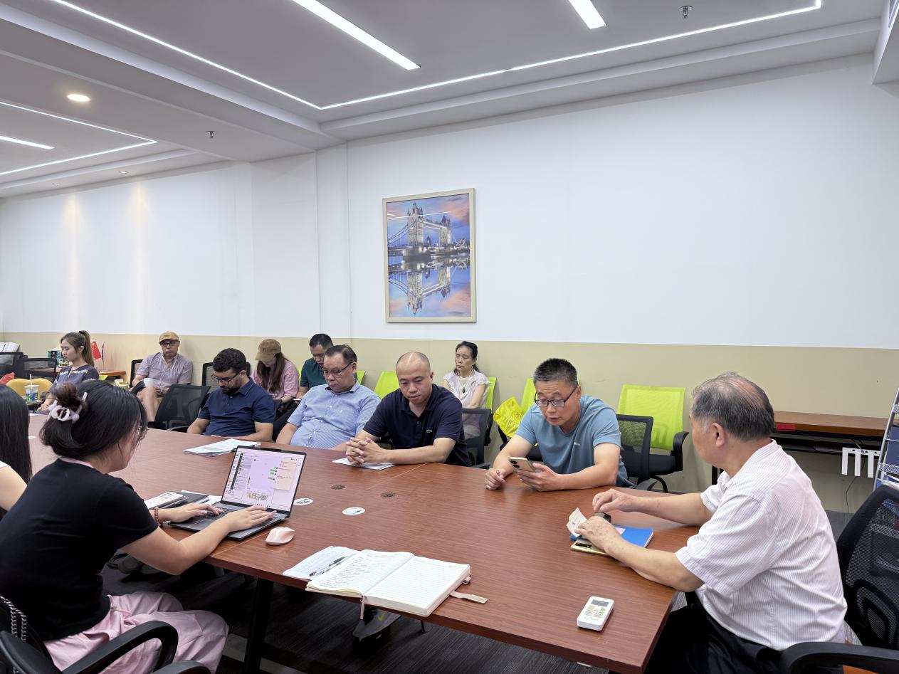 b184270d8a0ca095704ecfeb604a506