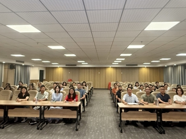 江传媒学院戴运财教授莅临我校开展讲座——“人类命运共同体话语国际传播的策略研究”学术报告会顺利举行  