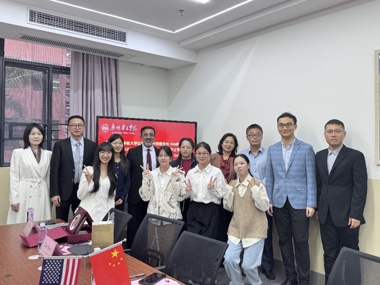 美国麻省大学达特茅斯分校来访广州华立学院