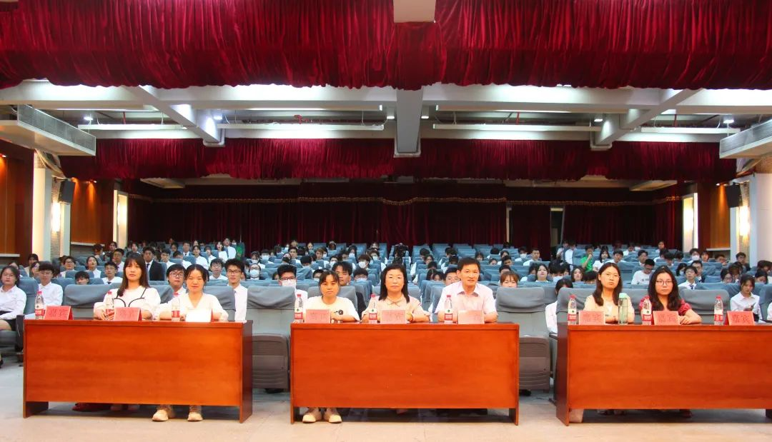 8916ddaf5d1442cdb072341e4790c597.pn