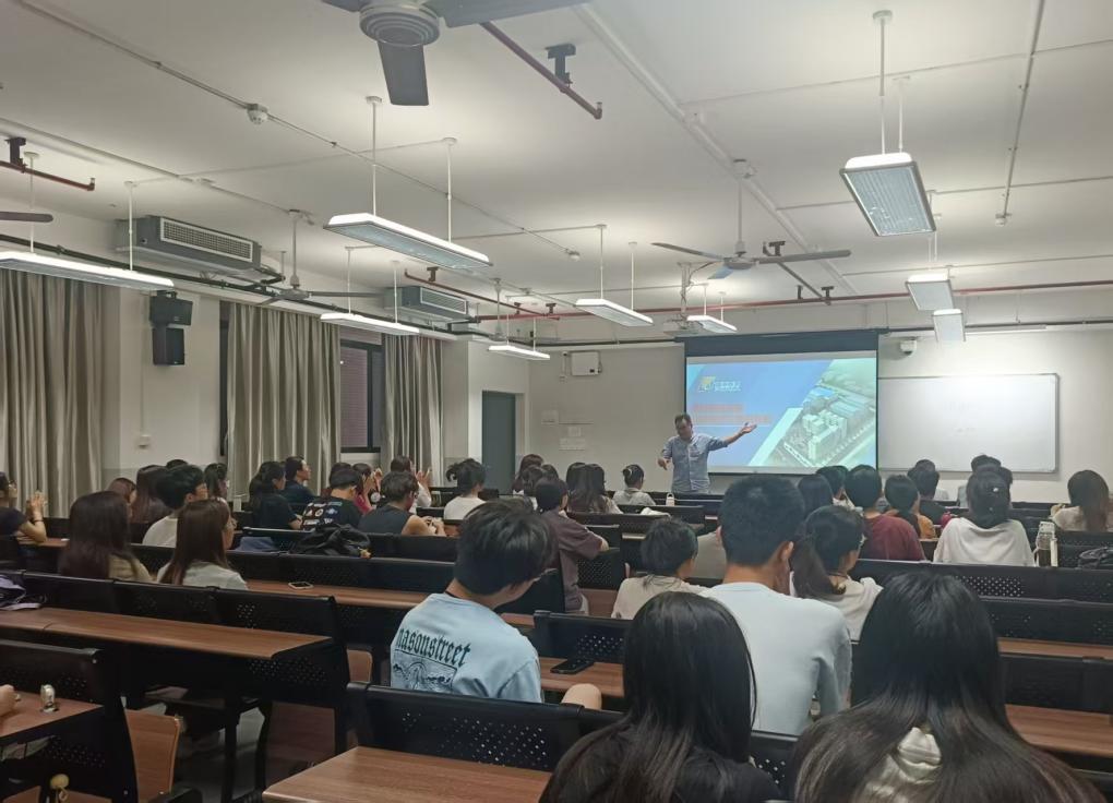 C:/Users/26057/Desktop/微信图片_20250522201152.jpg微信图片_20250522201152