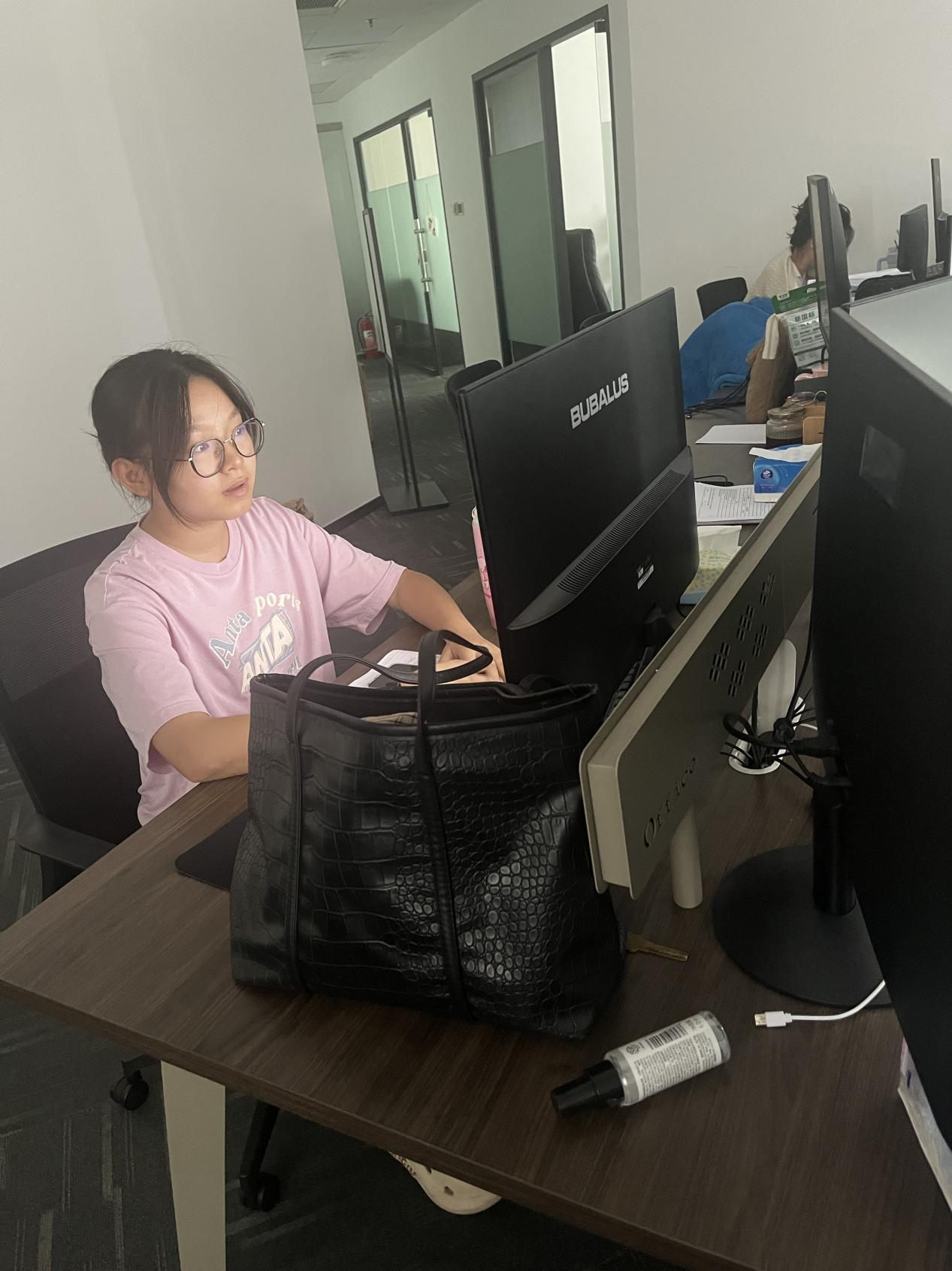 d0d23505-b6ca-4bd1-bfa8-3586117d0c55