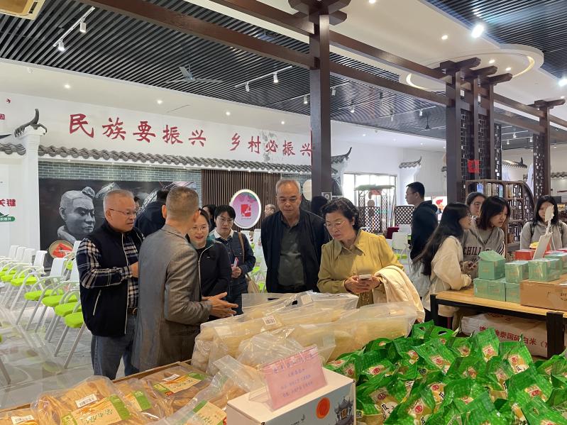 08ad3d24a9797bf6ab8c60244563a78