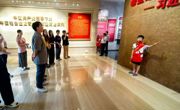 管理学院学生干部重温红色精神暨素质拓展培训