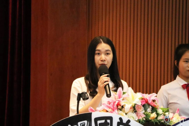 蜂蜜浏览器_879941873966920592.jpg 蜂蜜浏览器_879941873966920592.jpg