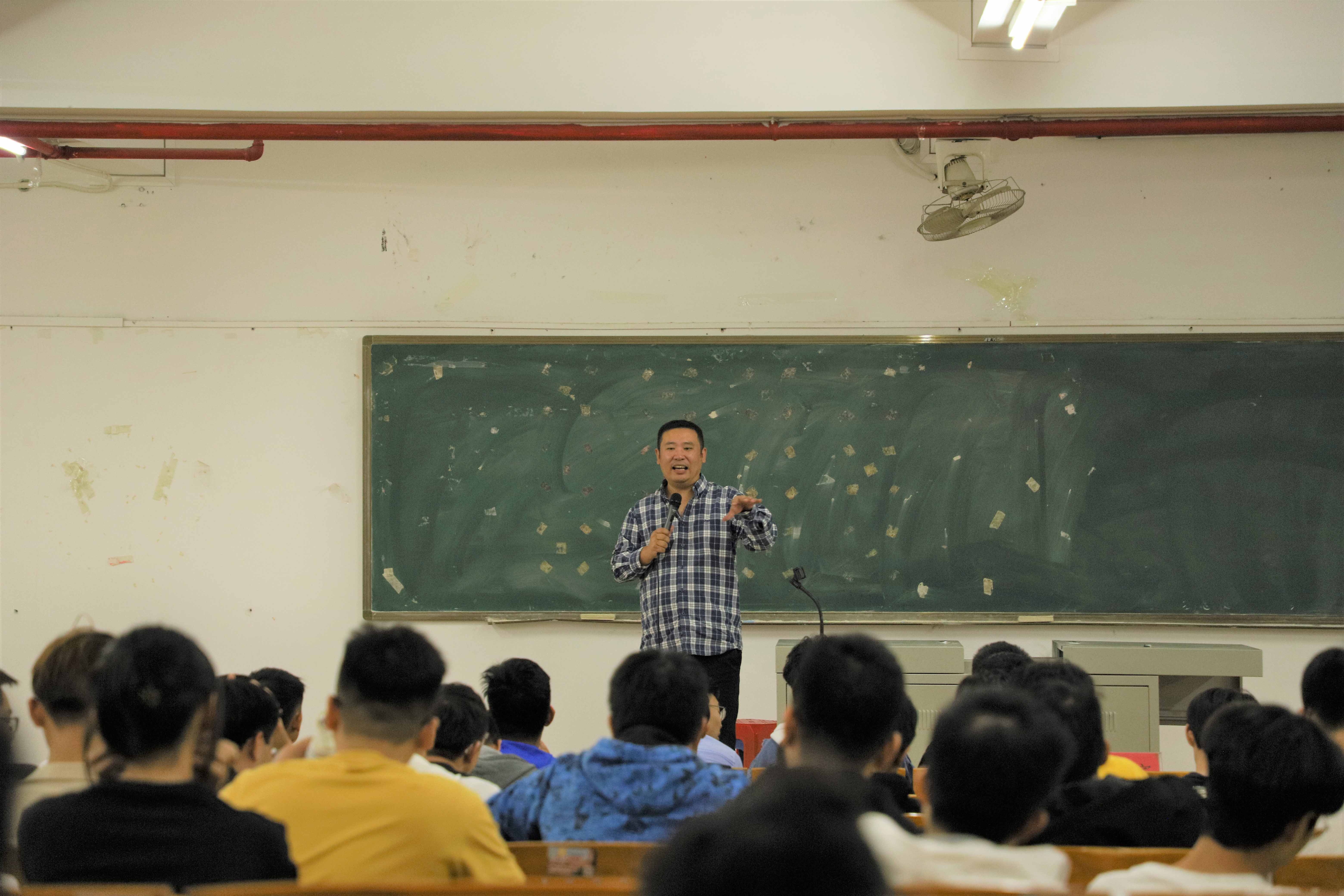 676333308374623329.jpg 676333308374623329.jpg