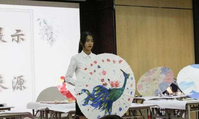 蜂蜜浏览器_微信图片_20201229100624.bmp 蜂蜜浏览器_微信图片_20201229100624.bmp