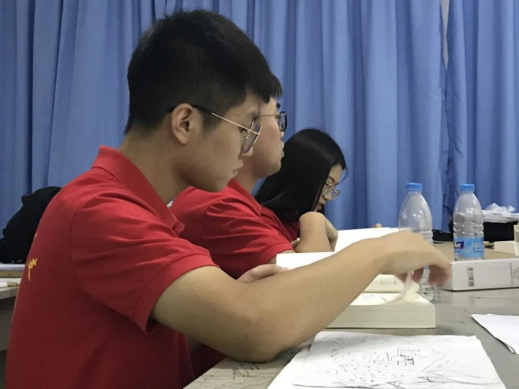 蜂蜜浏览器_微信图片_20210126141511.jpg 蜂蜜浏览器_微信图片_20210126141511.jpg