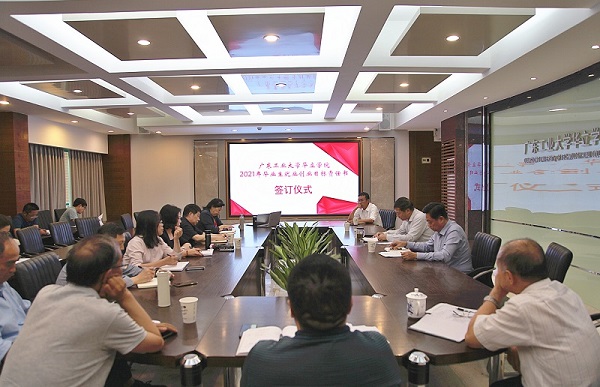 IMG_9979_副本(1).jpg IMG_9979_副本(1).jpg