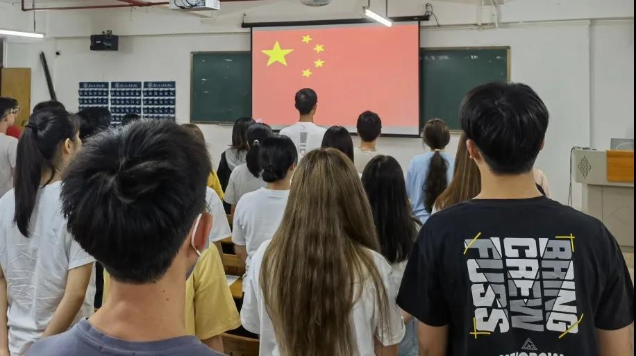 微信图片_20210530180402.jpg 微信图片_20210530180402.jpg