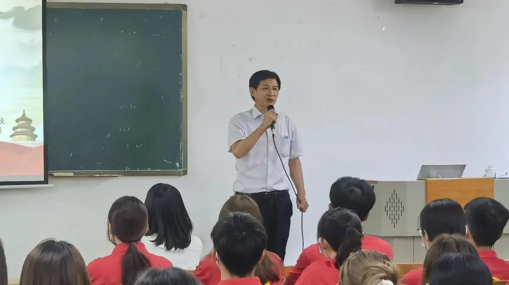 微信图片_20210530183014.jpg 微信图片_20210530183014.jpg