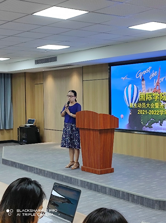 截屏2021-10-08 09.02.58.png