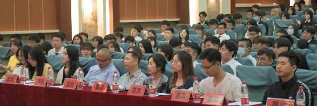 蜂蜜浏览器_图片2.png 蜂蜜浏览器_图片2.png