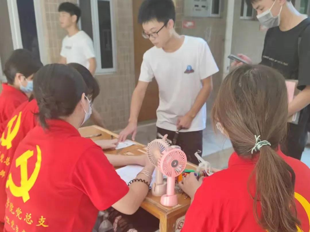 微信图片_20211215223514.jpg 微信图片_20211215223514.jpg