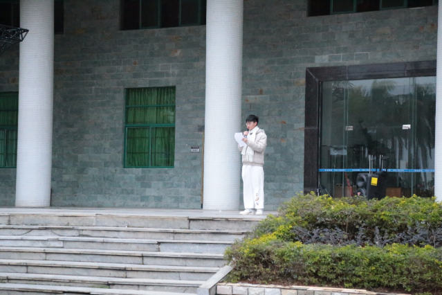 蜂蜜浏览器_图片 2.png 蜂蜜浏览器_图片 2.png