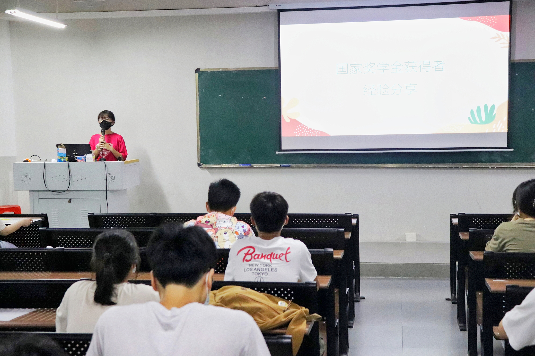 IMG_20220610_211316.jpg IMG_20220610_211316.jpg