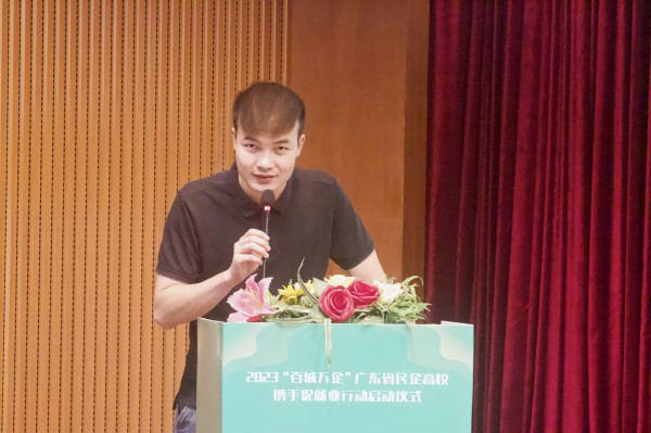 2何文乐_副本.jpg 2何文乐_副本.jpg