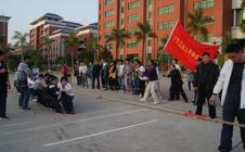 华立园第四届教职工拔河比赛圆满落幕