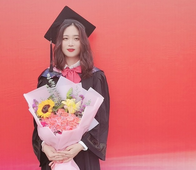 汤芷韵 照片.jpg