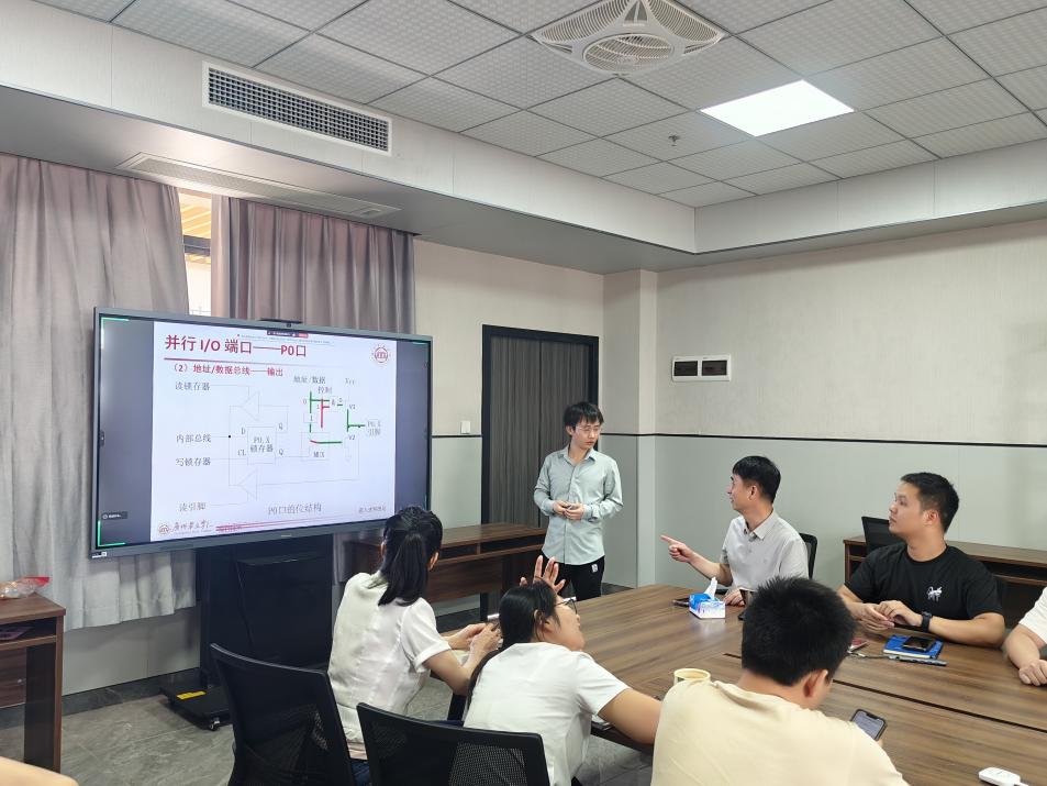 40413389-fc7a-4568-b03b-b164996f3989