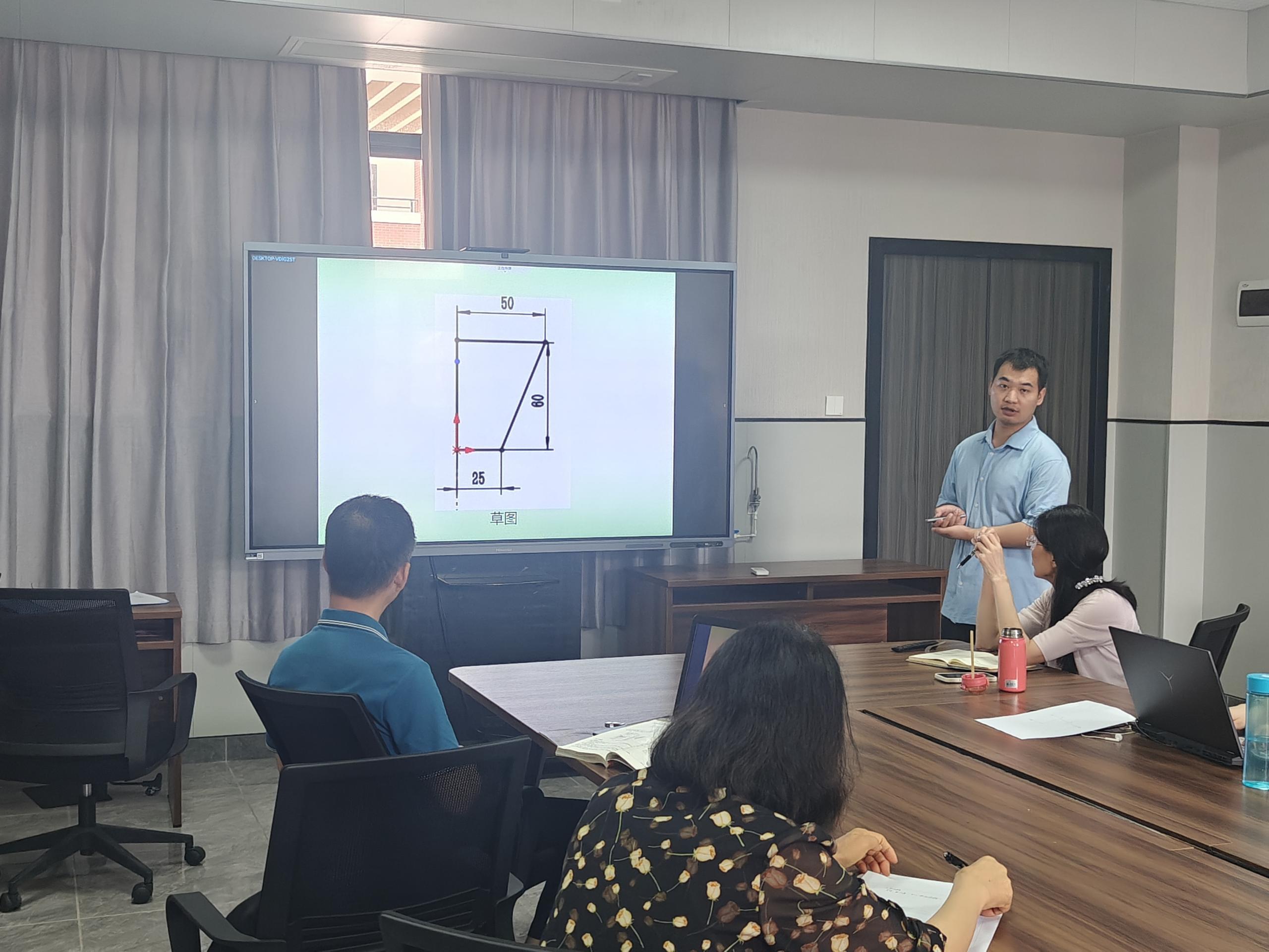 98acd0dfaec7bccb8bba46139e2108a9_origin(1)