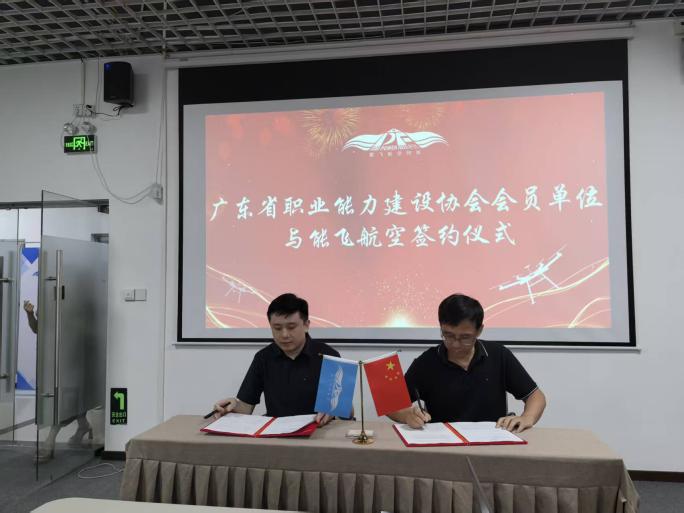 5b081731ba580d2119c2f12af0d4f25b