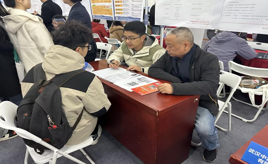 176f9c08-675b-45dc-90df-274c73866e55